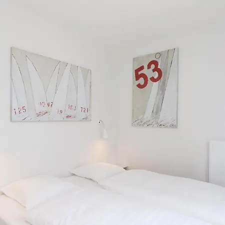 Priwallpromenade 1, Whg 5 * Любек